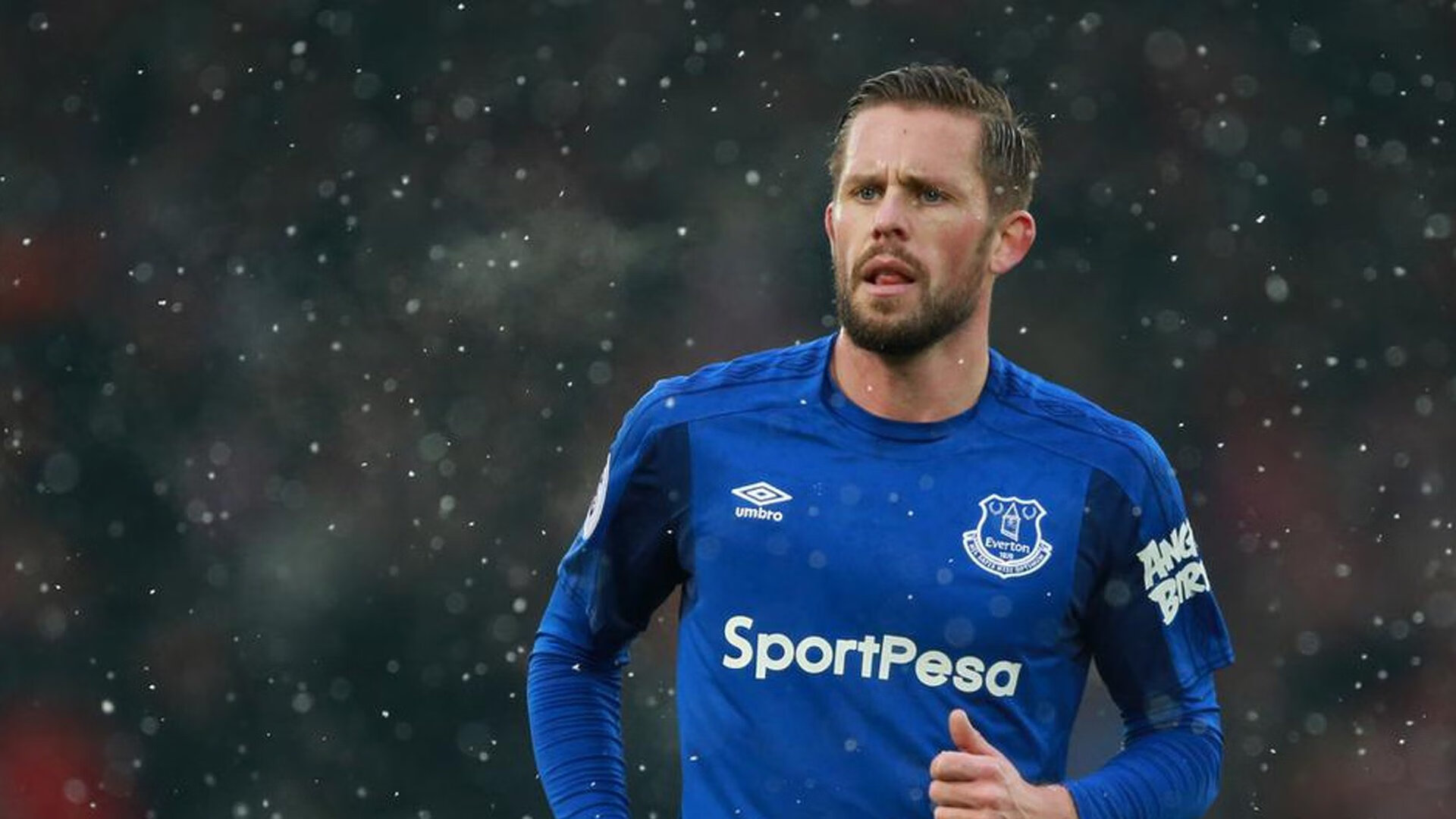 乔治谈训练时长与比赛表现高度相关，乔治比赛高清视频